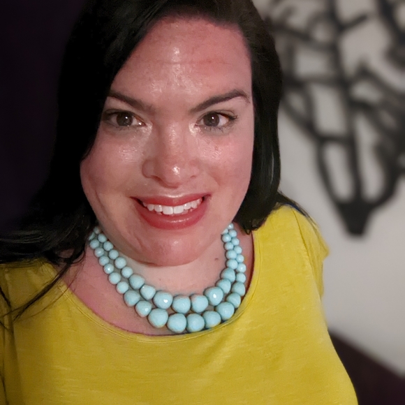 Meet your Posher, Lauren - Picture 1 of 1